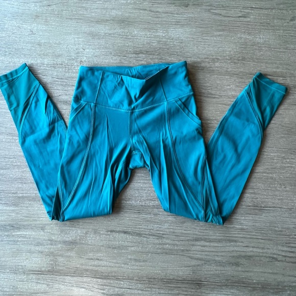 Athleta woman’s teal green high waist leggings - Picture 3 of 7